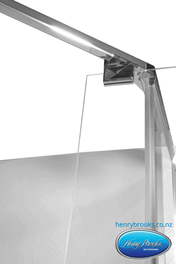 1200 x 900 45 deg Shower pivot Henry Brooks